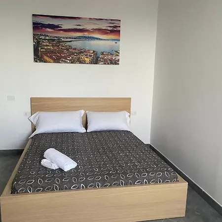 Pensión Suite Home 4*