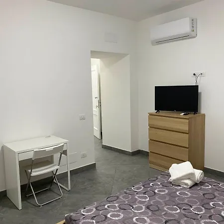 Suite Home Pensjonat Neapol