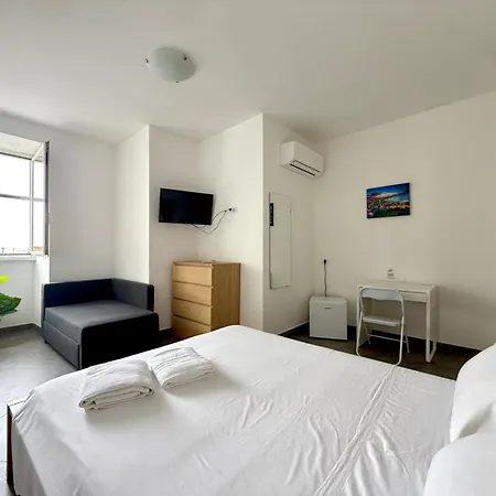 Suite Home 4* Νάπολη