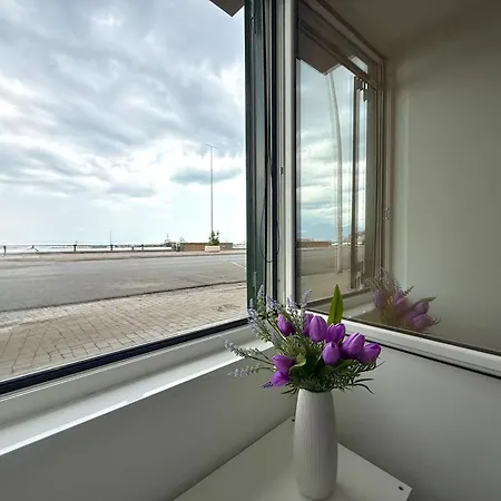 Suite Home 4*